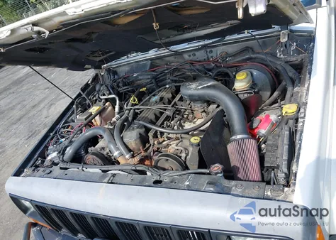 2000 Jeep Cherokee Sport z USA, uszkodzony, nr VIN 1J4FF48S4YL109149